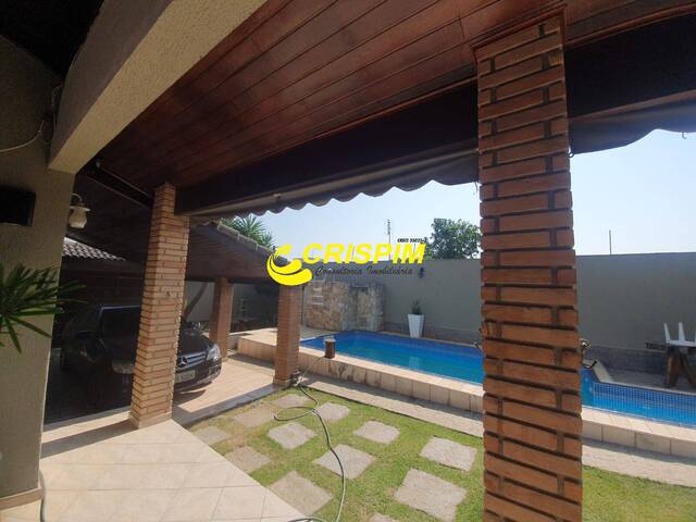 #1801 - Casa para Locação em Jacareí - SP - 2